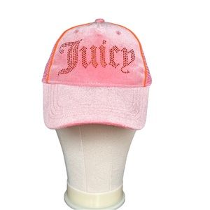 NWOT Juicy Couture Pink Baseball Cap with Velvet Pre curved bill and crystals
